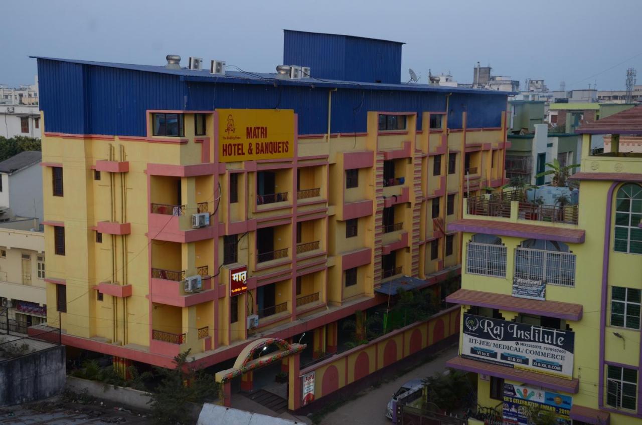 Matri Hotel & Banquets Patna  Exterior photo