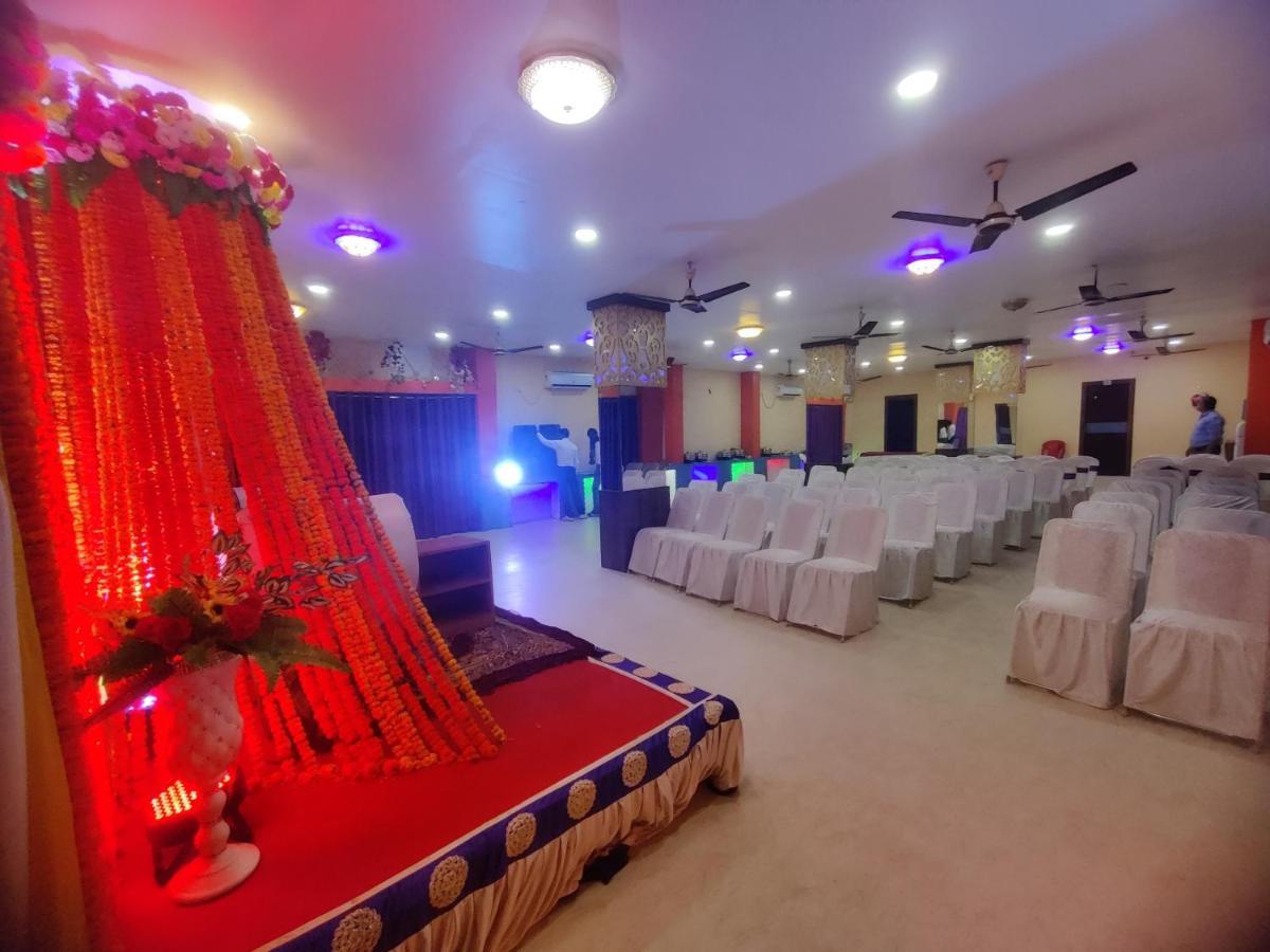 Matri Hotel & Banquets Patna  Exterior photo